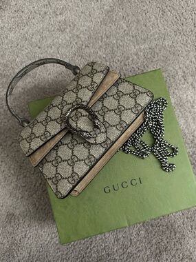 Gucci GG Supreme Monogram Mini Dionysus